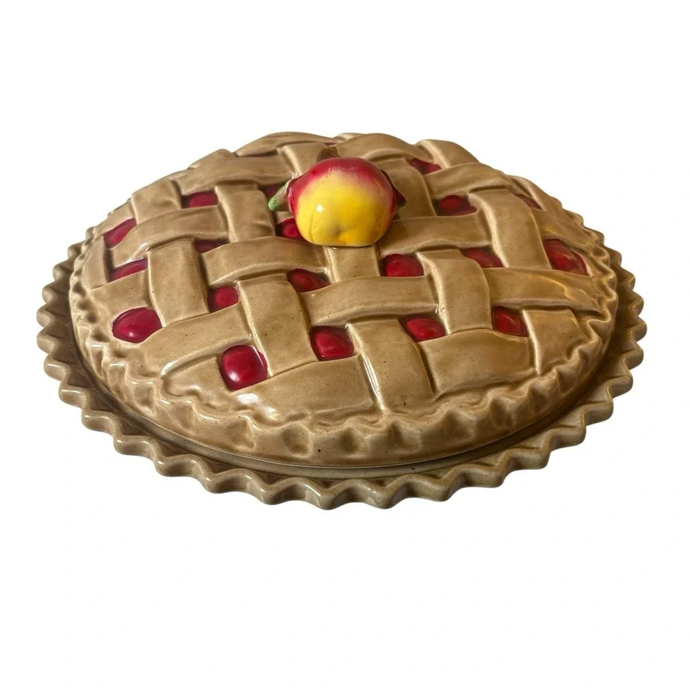 Vintage Ceramic Apple Pie Covered Dish Lattice Crust Pie Keeper Kitchen Decor
